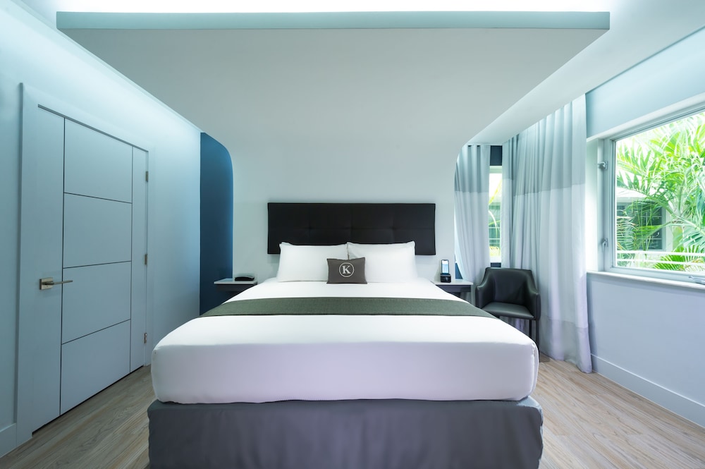 The Kent Hotel - photo 14