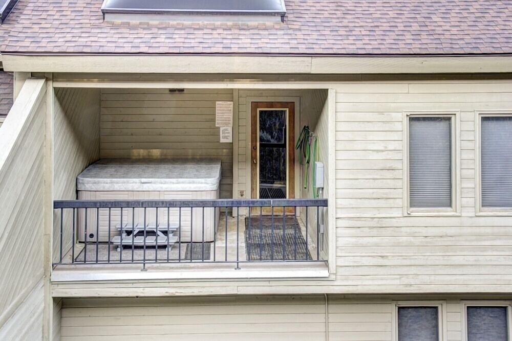 Hotel 1115 Lowell Avenue - photo 13