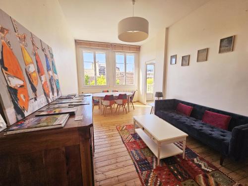 Le Bienheureux le calme en ville et jardin — 4-Star Luxury Hotel in Angouleme, France