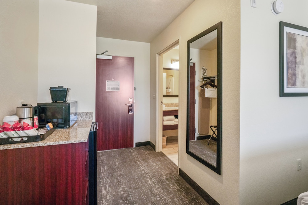Cobblestone Inn & Suites Boise City - photo 13