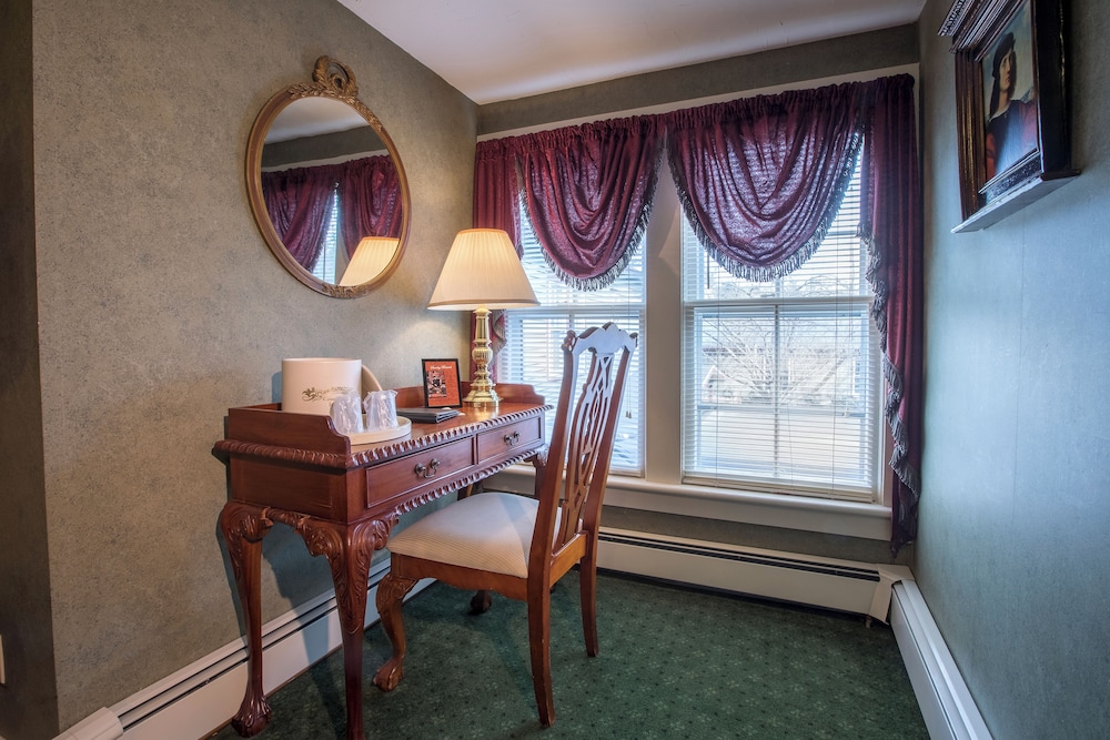 Stroudsmoor Country Inn - photo 35