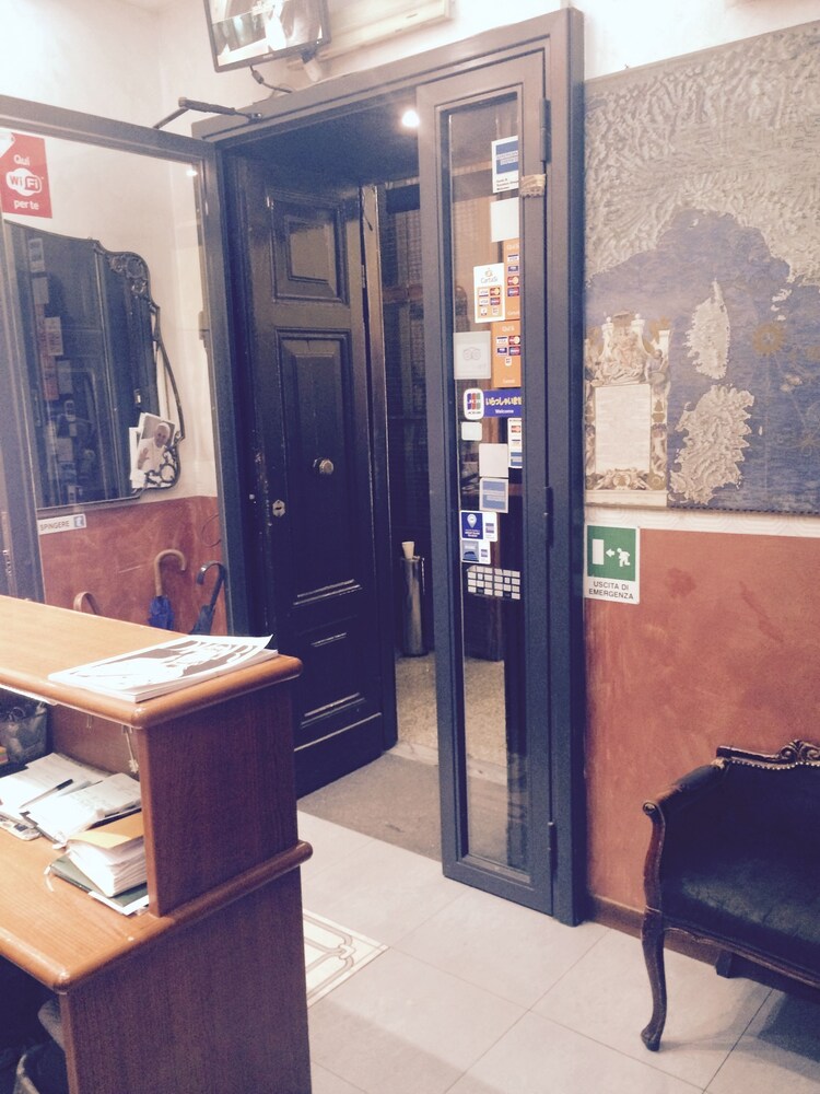 Domus Roma — Rome — photo 3