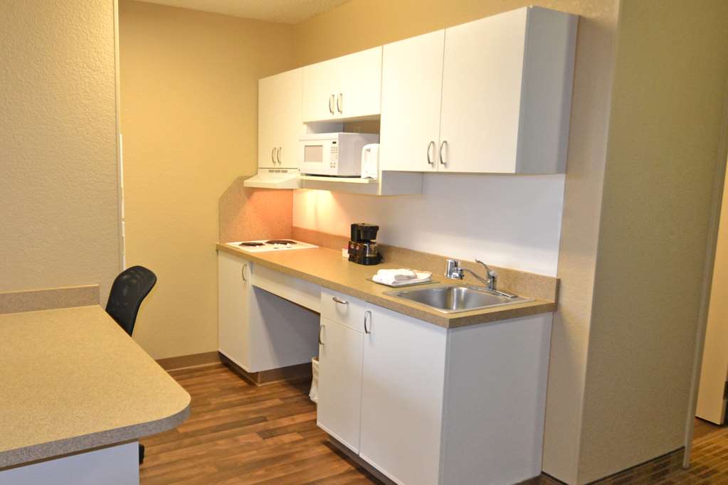 Suburban Studios Auburn Hills Detroit - photo 22