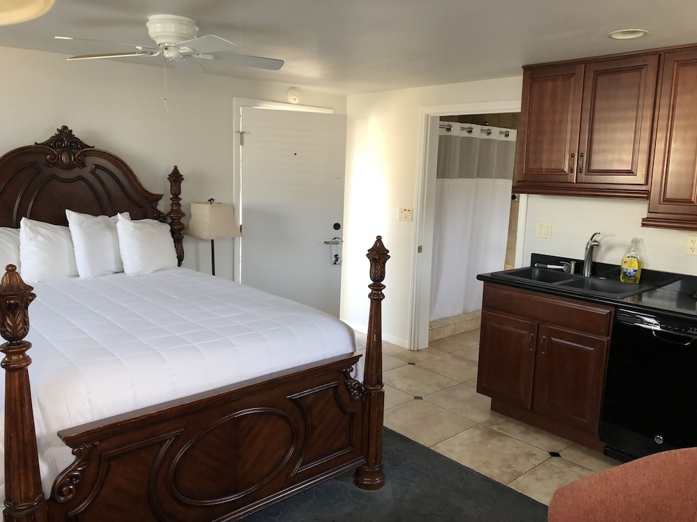 Seacrest Inn - photo 77