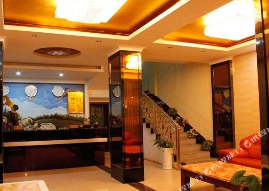 Hexu Hotel in Jingmen, People's Republic of China