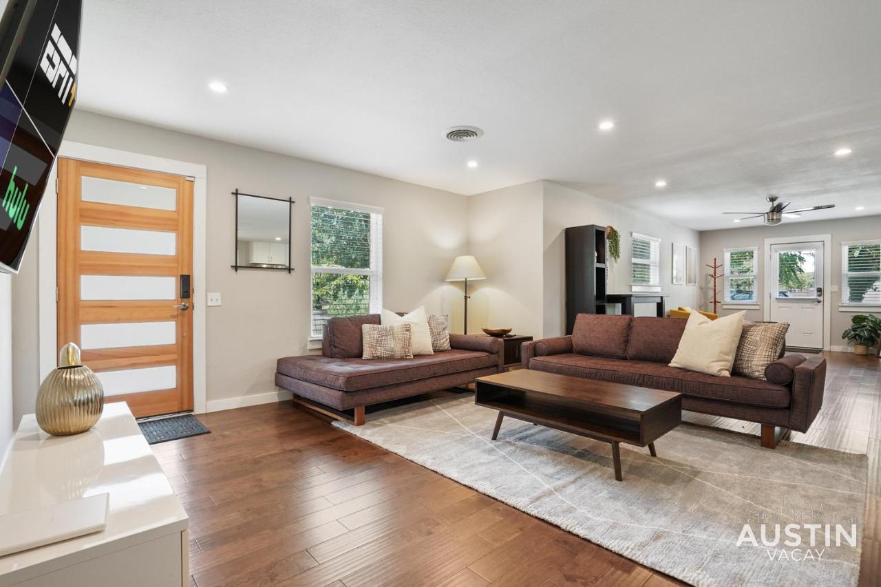 North ATX Retreat w Open Concept Layout and Backyard — 4-Star Luxury Hotel in Austin, United States