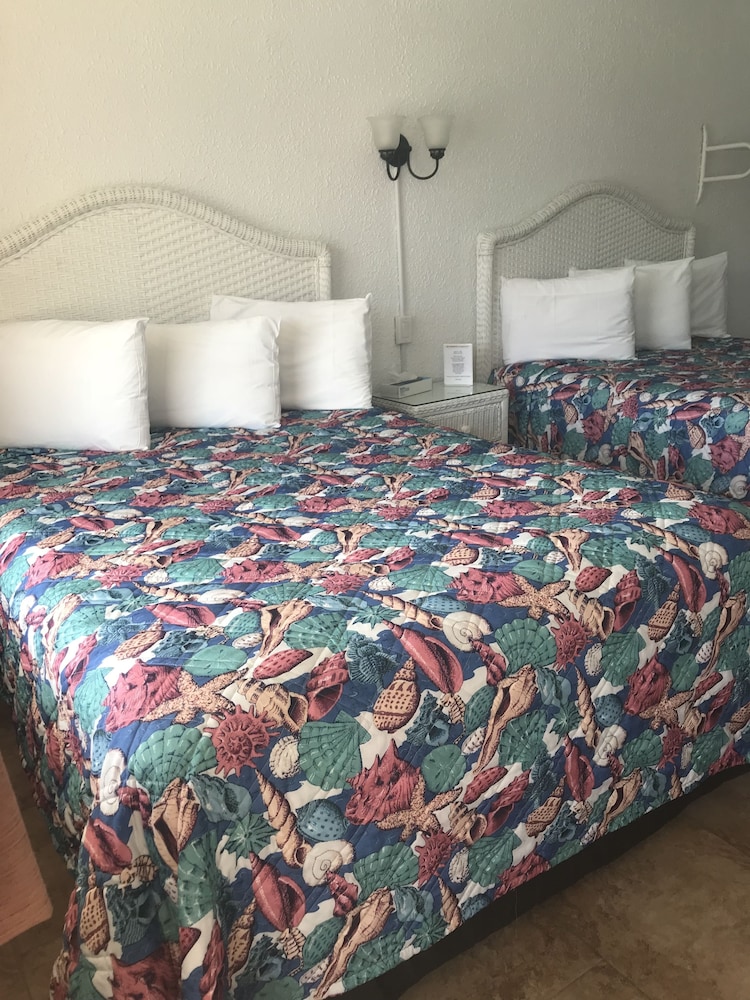 Pyramid Resort Motel - photo 4