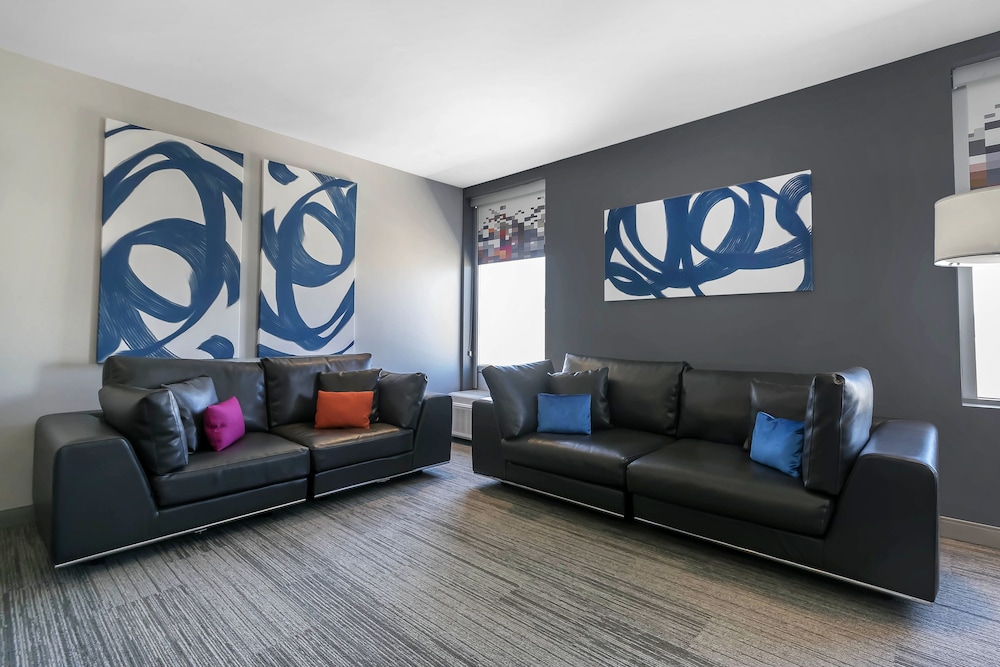 Aloft Newport On The Levee - photo 4