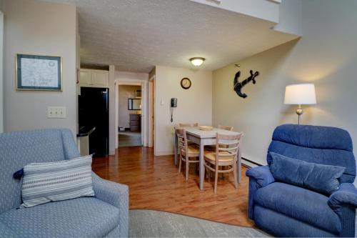 Misty Harbor Resort - photo 6