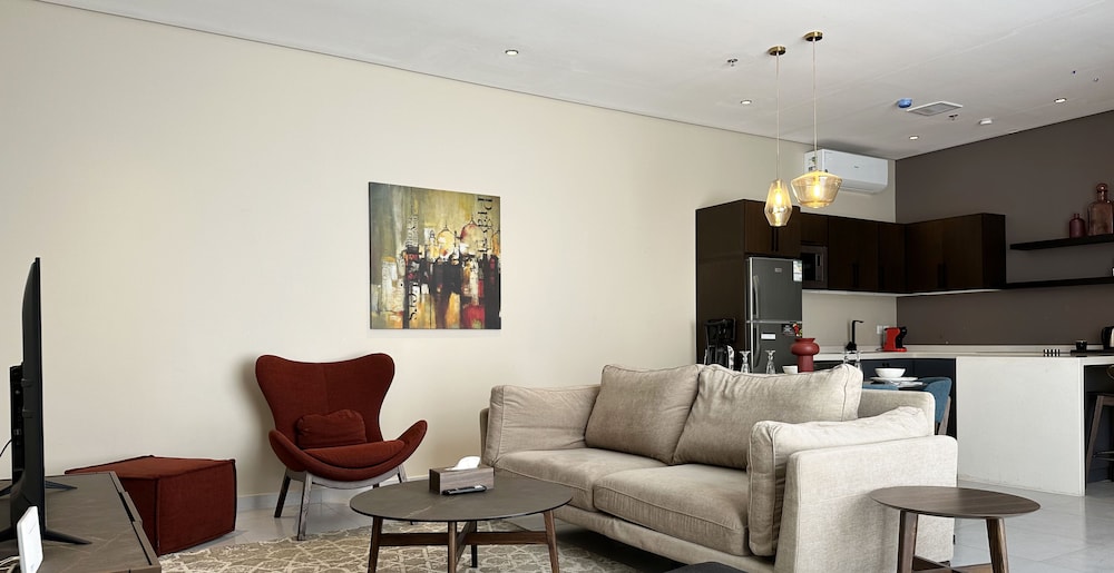 Kease Rabi H 15 Luxurious CreativityGZ98 — 5-Star Luxury Hotel in Riyadh, Saudi Arabia
