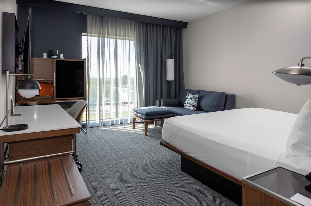 Courtyard by Marriott Memphis East Galleria - photo 8