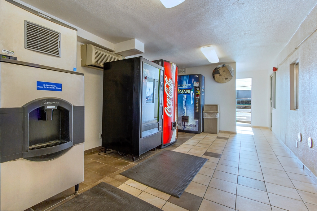 Motel 6 Phoenix North Bell Road - photo 30