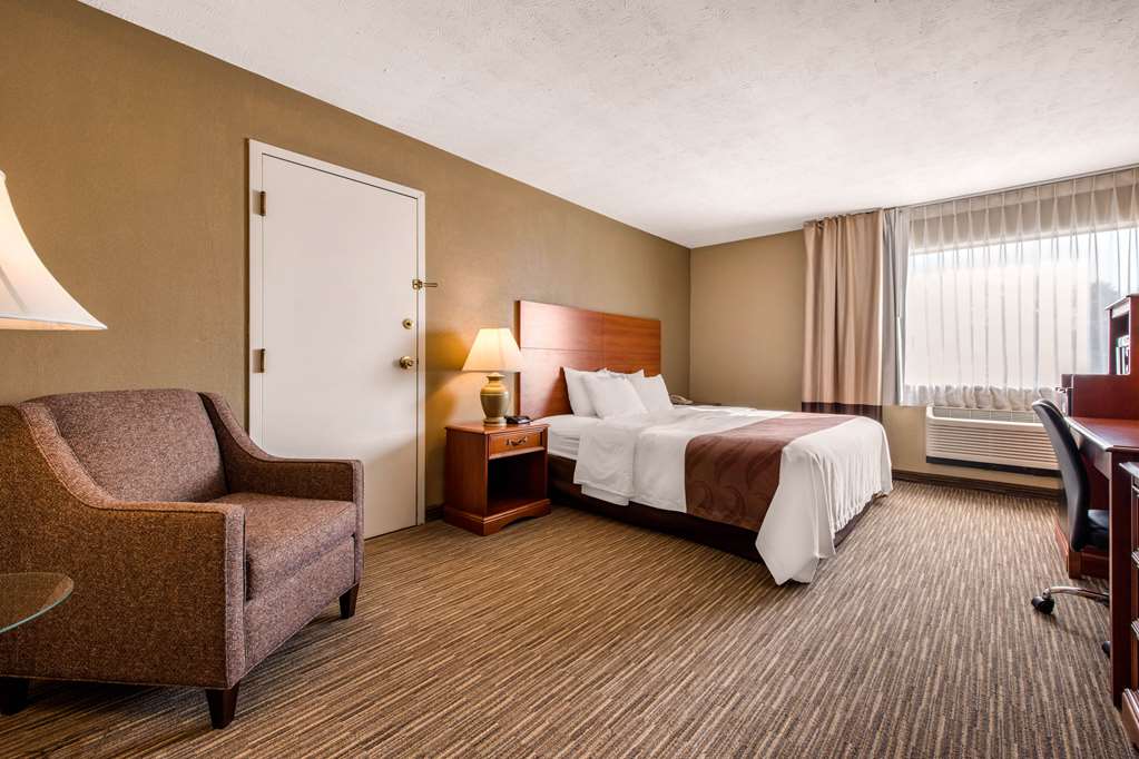 Quality Inn & Suites New Castle - photo 6
