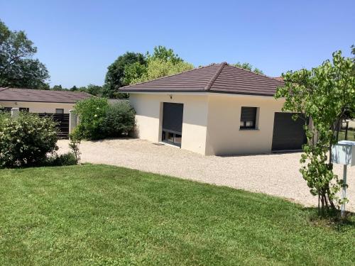 Les Ecorchoux C’est Chou pet-friendly hotel Tossiat