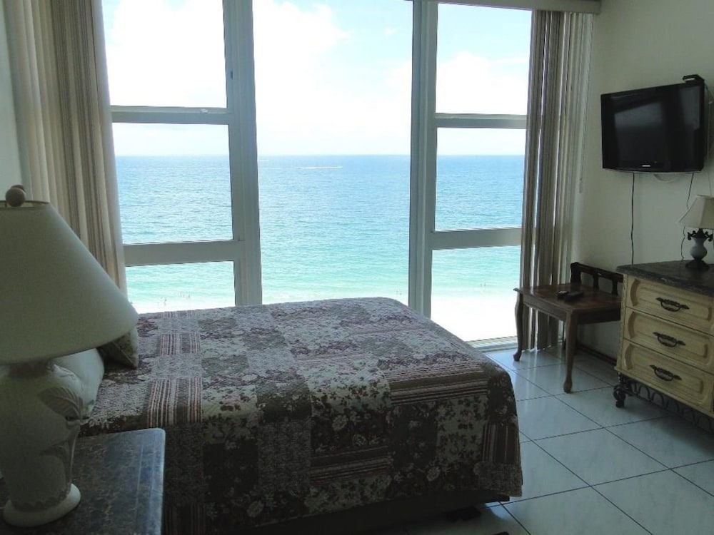 Galt Ocean Gem 1 1 Direct Ocean View 9 - photo 4
