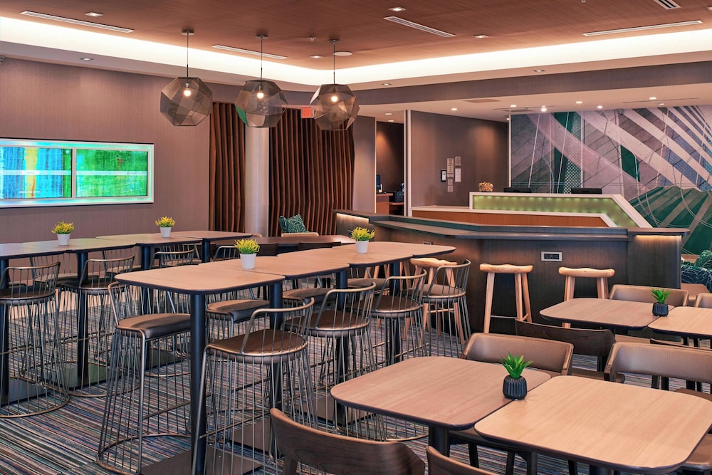 SpringHill Suites by Marriott East Lansing University Area - photo 22