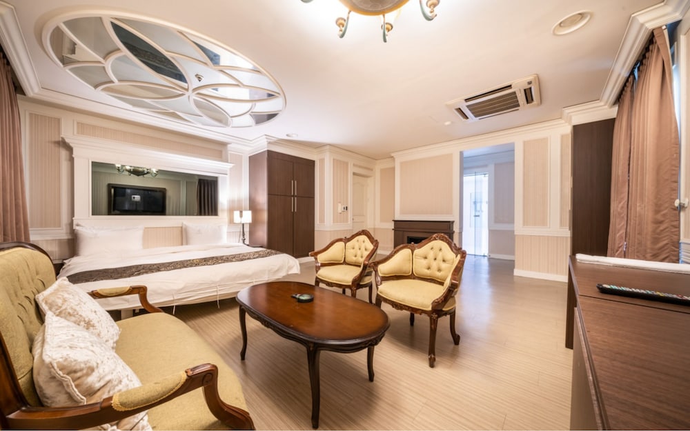 Yangju Jangheung Joatel in Yangju, South Korea