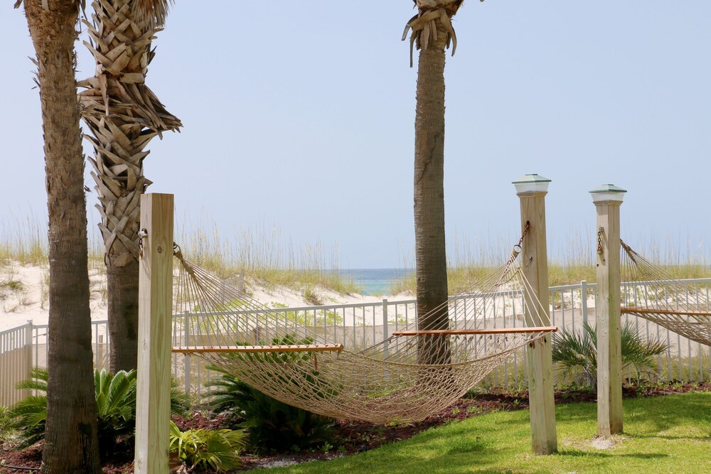 Holiday Inn Resort Pensacola Beach by IHG - photo 49