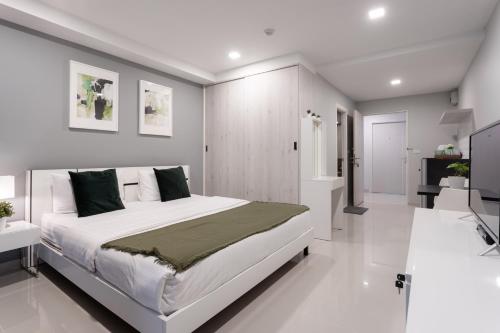 Lkn Grand — 4-Star Luxury Hotel in Bangkok, Thailand