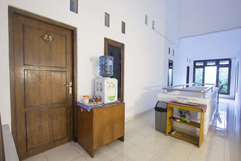 Airy Sleman Seturan Raya Yogyakarta in Depok, Indonesia