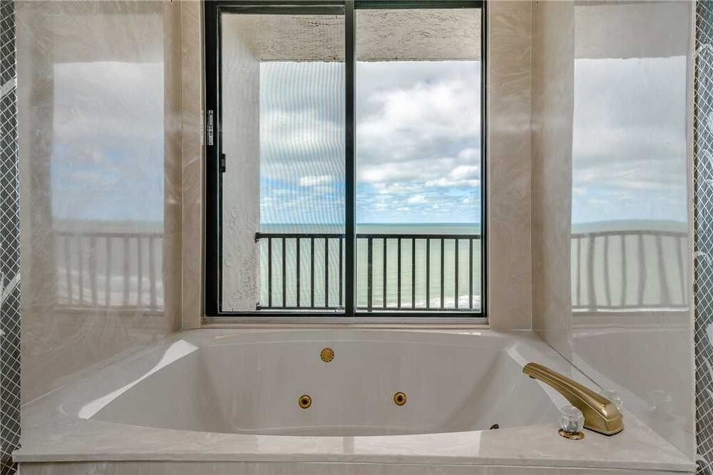 Lighthouse Towers 2008 Two Bedroom Condo - photo 29