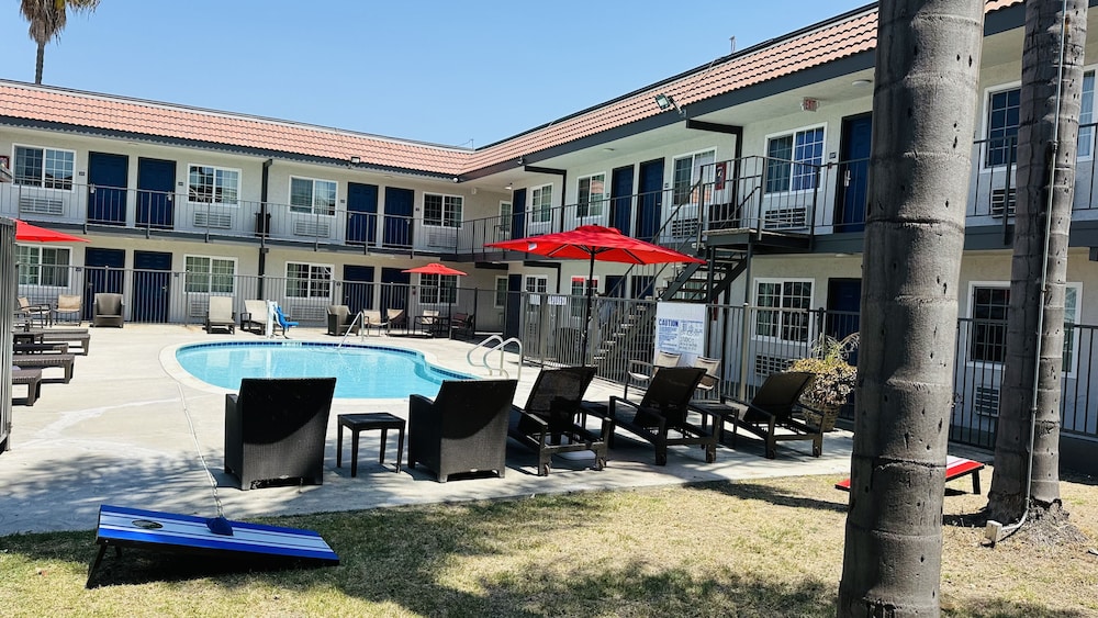 Studio 6 Suites San Ysidro CA San Diego South Bay - photo 24
