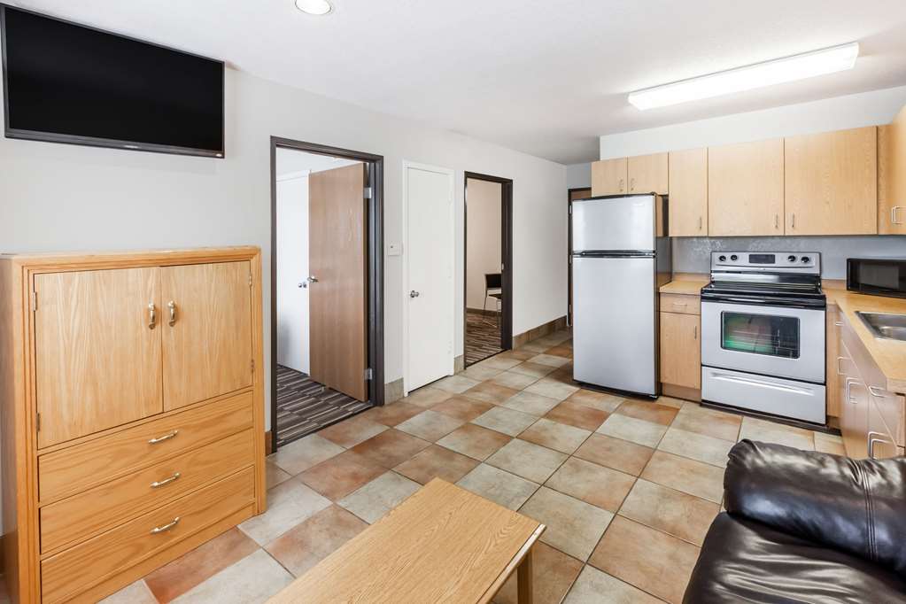 Microtel Inn & Suites by Wyndham Ardmore - photo 13