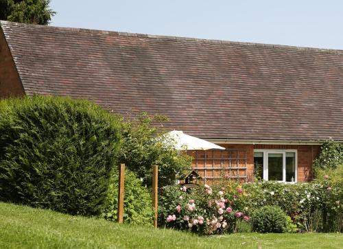 Woodpecker Way at Eaton Manor — hotel in Eaton