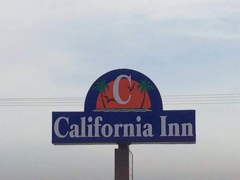 California Inn & Suites Adelanto US 395 - photo 4