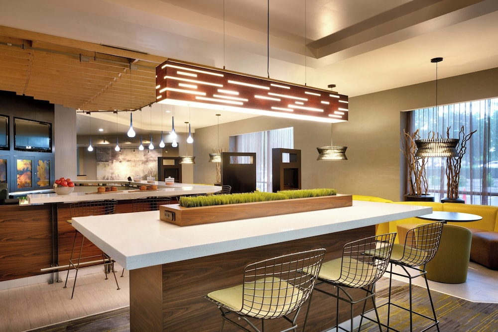 Courtyard by Marriott Charlotte Airport LoSo - photo 29