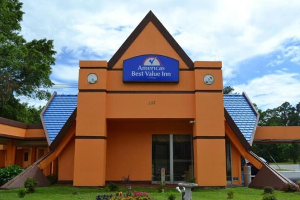 Americas Best Value Inn Smithfield - featured photo