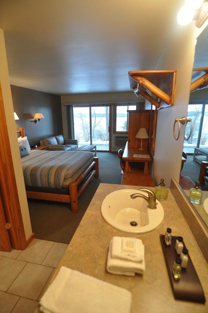 Whaleback Inn - photo 26