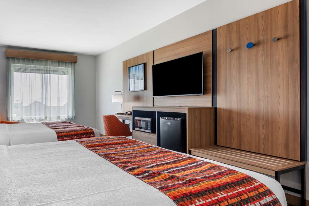 Best Western Plus Amarillo East Hotel - photo 11