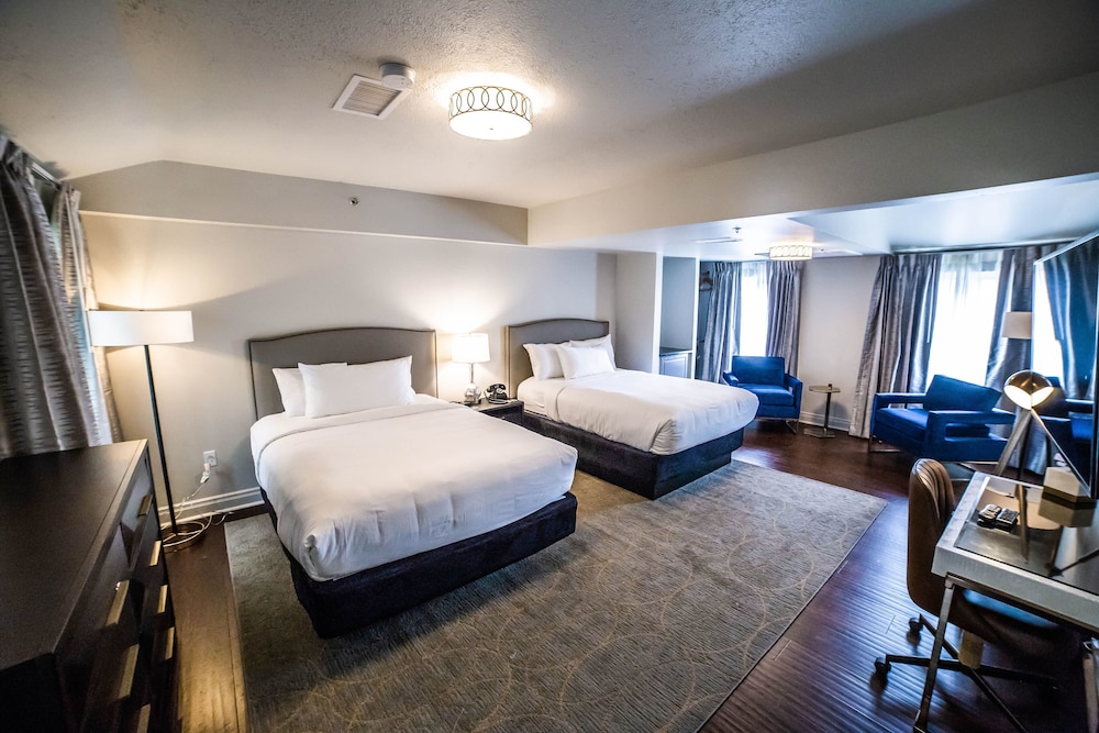Seven Gables St. Louis West a Tribute Portfolio Hotel - photo 6