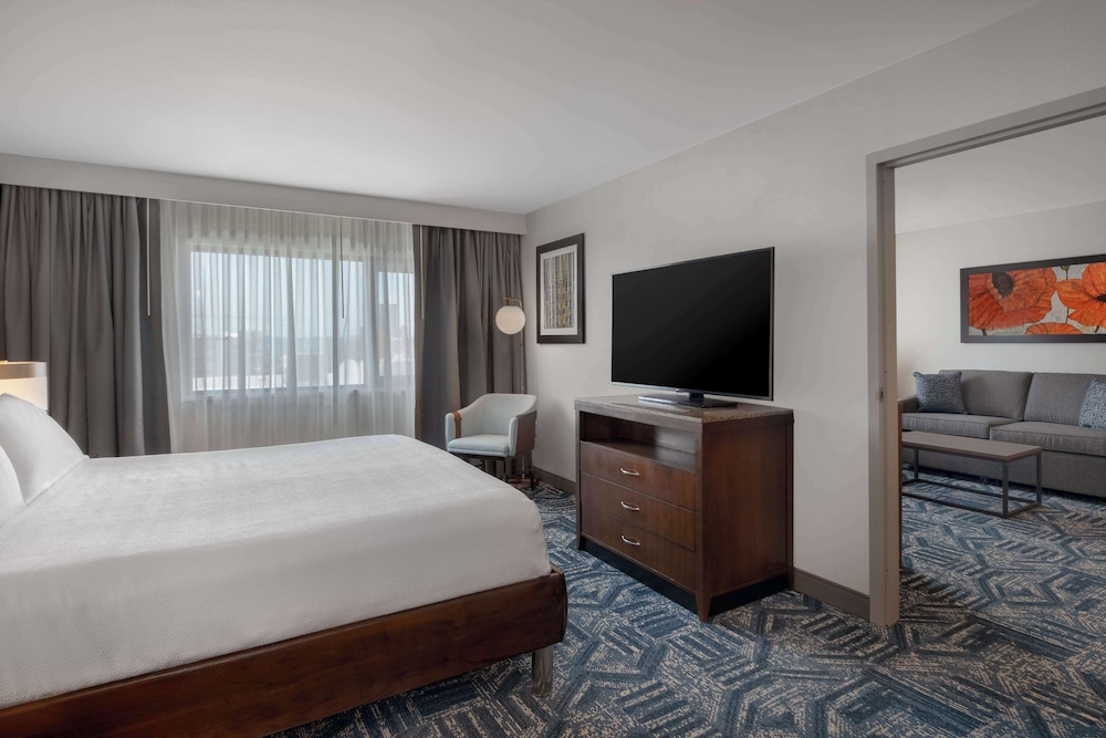 Hilton Garden Inn Burlington Downtown - photo 12