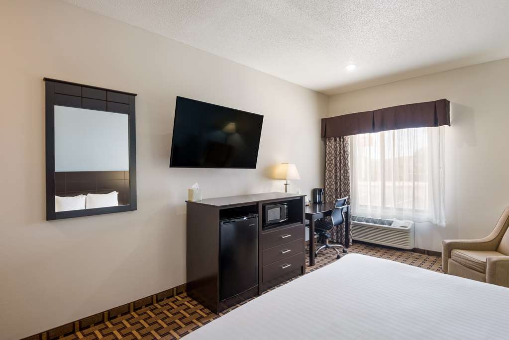 SureStay Plus Hotel by Best Western Coralville Iowa City - photo 19
