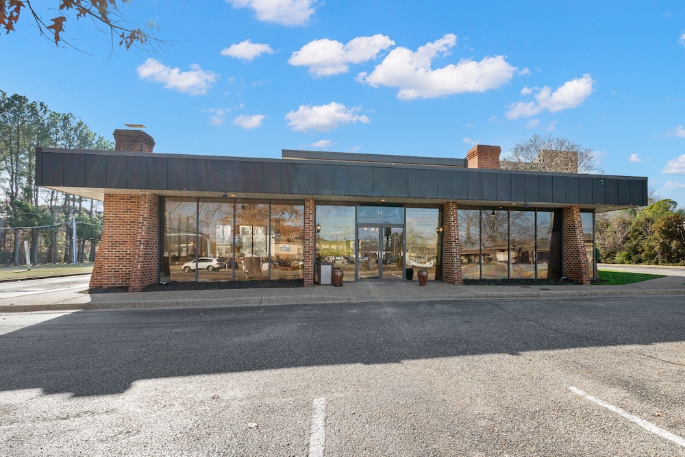 Travelodge Inn and Suites by Wyndham Historic Area - photo 21