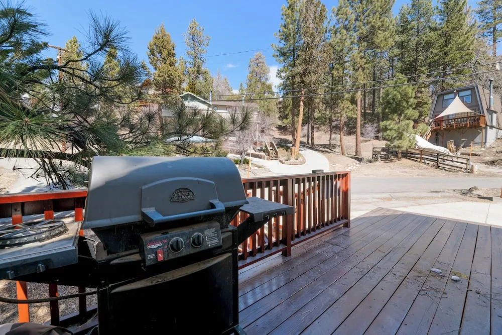 Amazing Cabin Close To Ski Resort and Village - photo 20