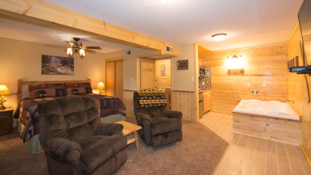 Upper Canyon Inn & Cabins - photo 6
