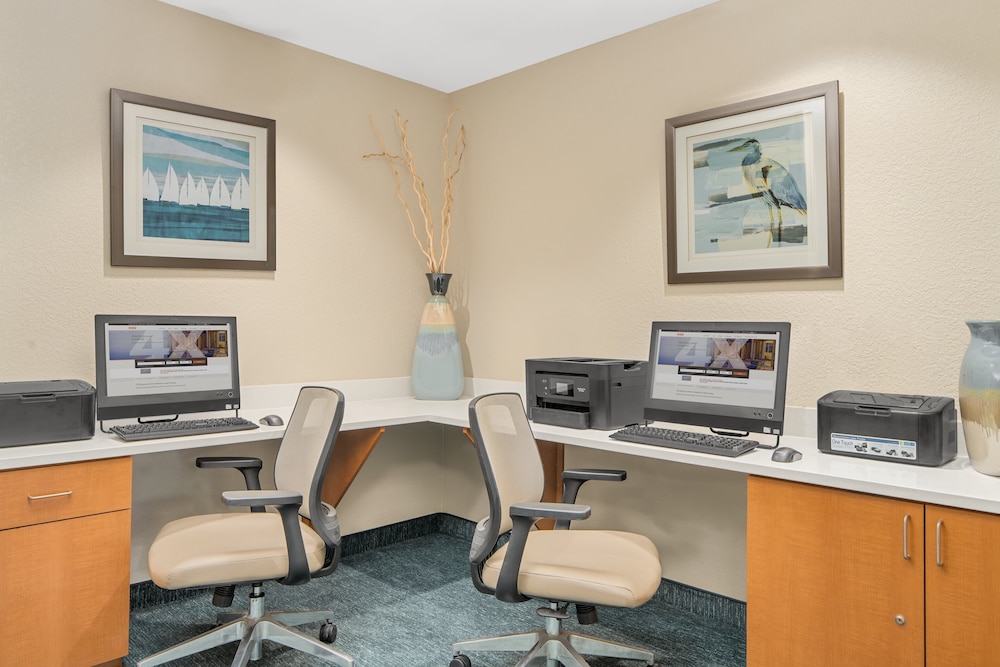 Candlewood Suites Destin Sandestin by IHG - photo 29