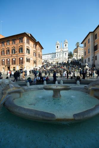 Harry's Bar Trevi Luxury Apartments Spagna — 4-Star Luxury Hotel in Rome, Italy