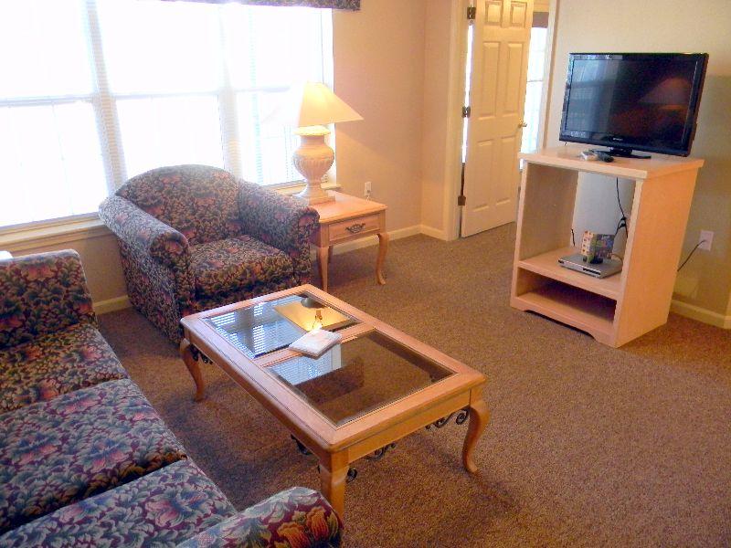 Surrey Vacation Resort - last minute hotel in Branson
