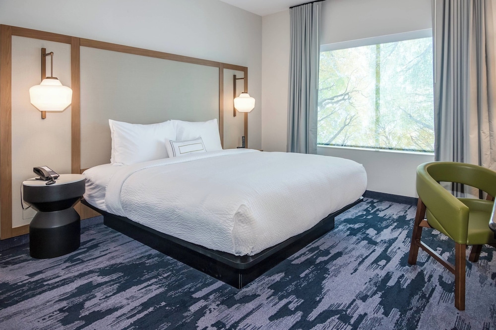 Fairfield Inn & Suites by Marriott San Jose North Silicon Valley - photo 14