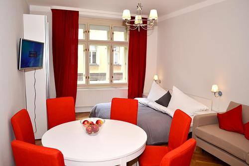 Classic 2BDR suite by Ruterra — 4-Star Luxury Hotel in Nove Mesto Pod Smrkem, Czech Republic
