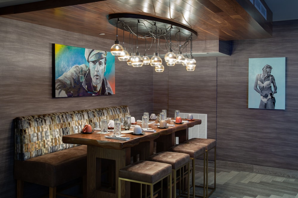 The Delaney Hotel - photo 36