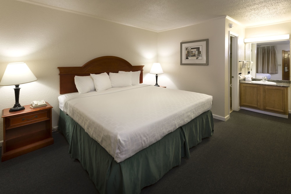 Belle Aire Motel - photo 4