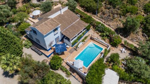 3BR Paradise Casa Azul by HM — 5-Star Luxury Hotel in Tavira, Portugal