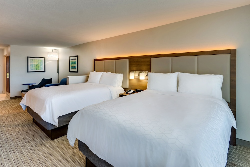 Holiday Inn Express Hotel & Suites Lake Worth Nw Loop 820 - photo 6