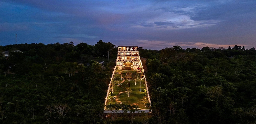 Tangalle Villa — 4-Star Luxury Hotel in Tangalle, Sri Lanka
