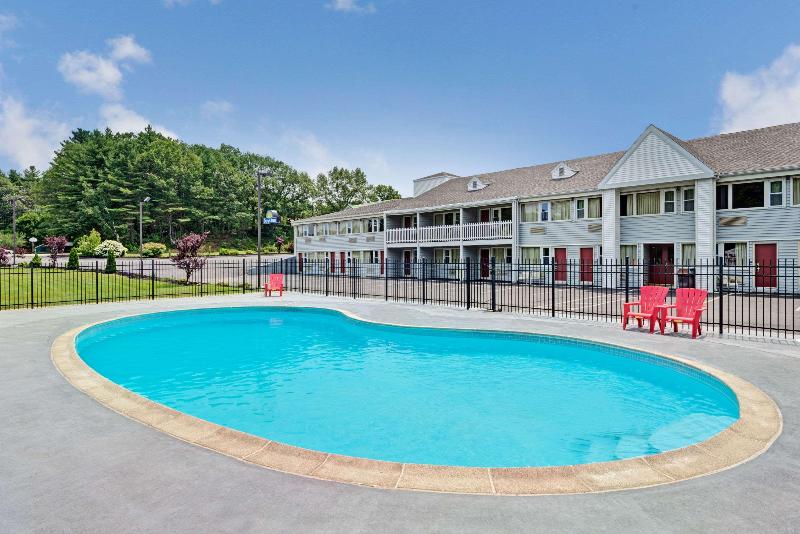 Days Inn Kittery - photo 17